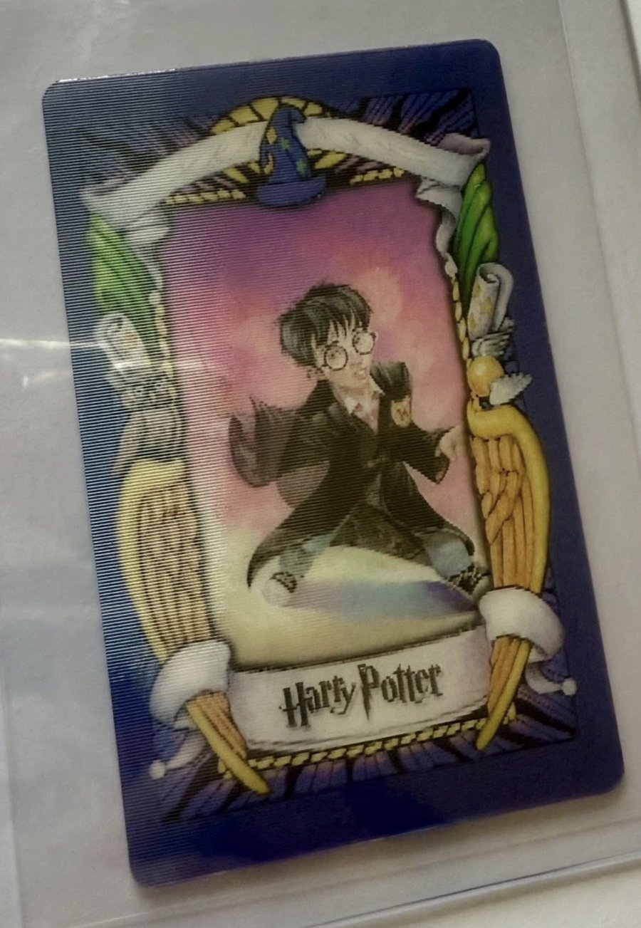 UK Chocolate Frog Card, first series, Harry Potter, lenticular front